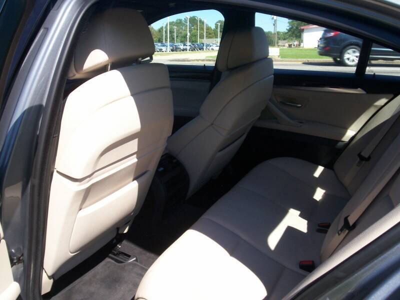 2012 BMW 5 Series 528i