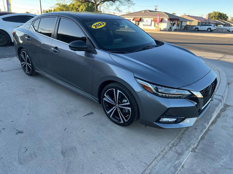 2022 Nissan Sentra SR photo 3