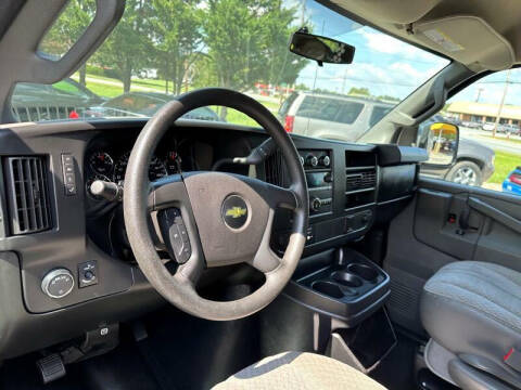 2016 Chevrolet Express 2500