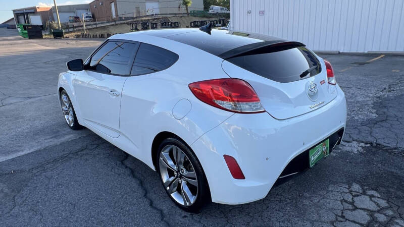 2013 Hyundai Veloster RE MIX