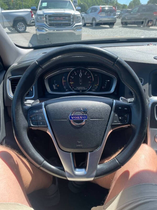 2017 Volvo S60 T5 Dynamic