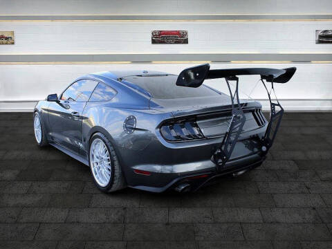 2019 Ford Mustang EcoBoost