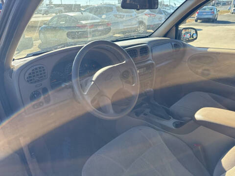 2004 Chevrolet TrailBlazer EXT LS