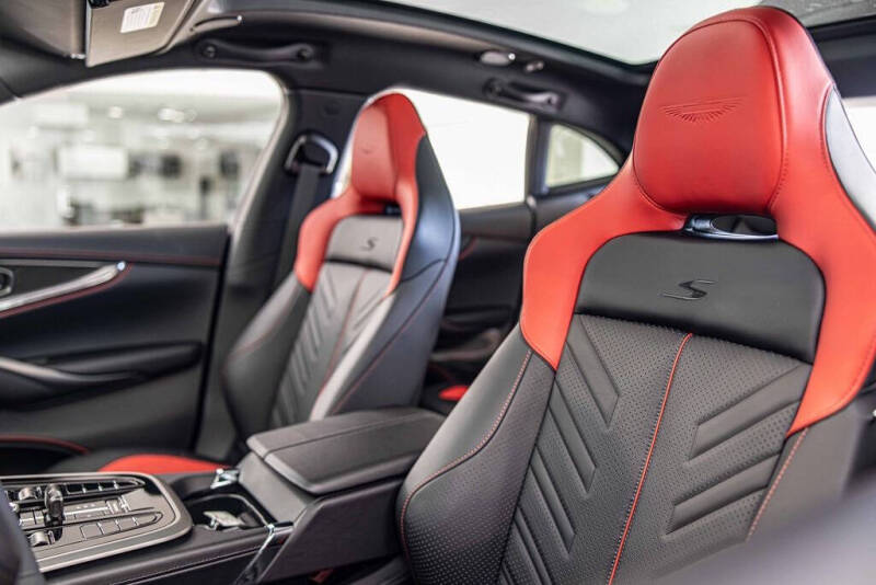 2026 Aston Martin DBX S