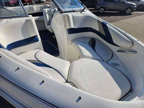 1998 Larson Boats Delta Conic