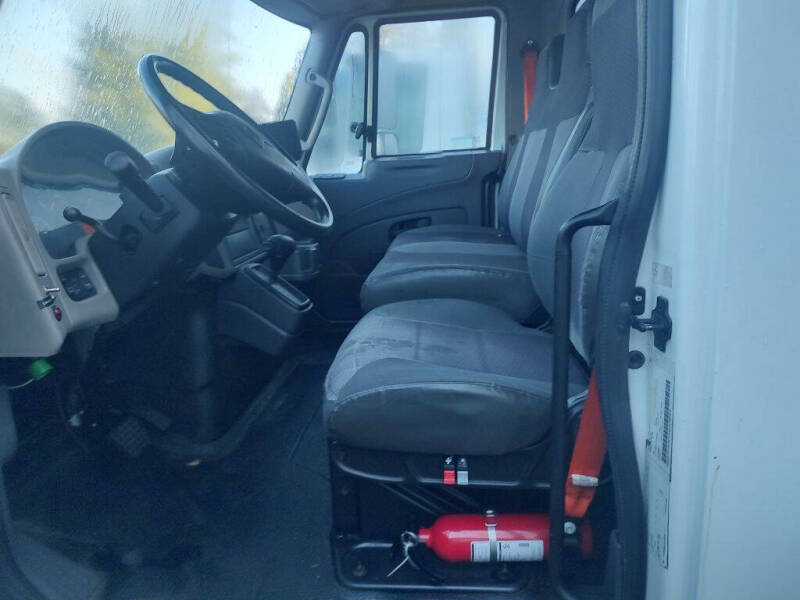 2017 International DuraStar 4300