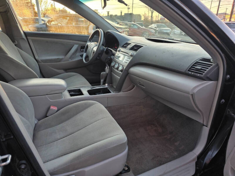 2009 Toyota Camry LE
