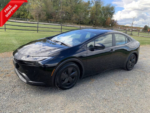 2025 Toyota Prius LE