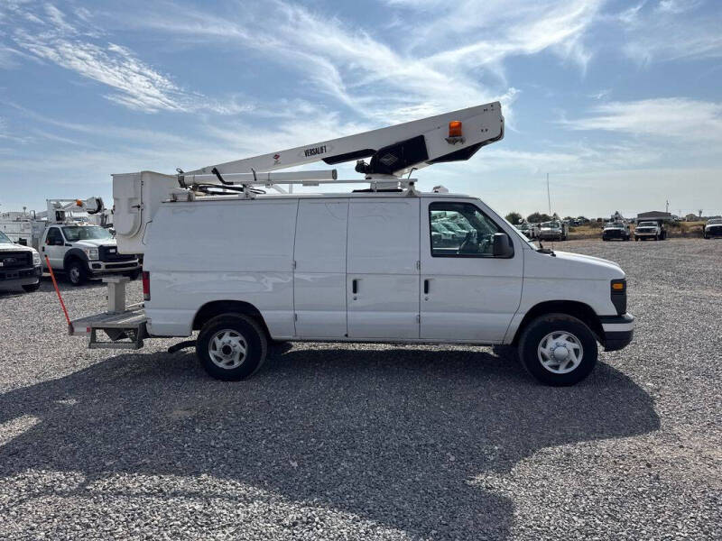 2012 Ford E-Series E-350 SD