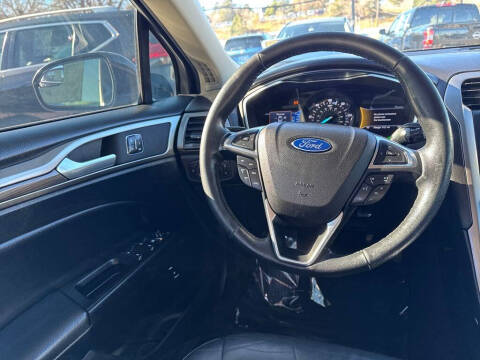 2017 Ford Fusion Energi SE Luxury