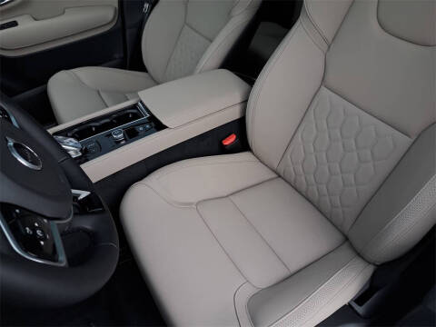 2026 Volvo XC90 B6 Plus 7P