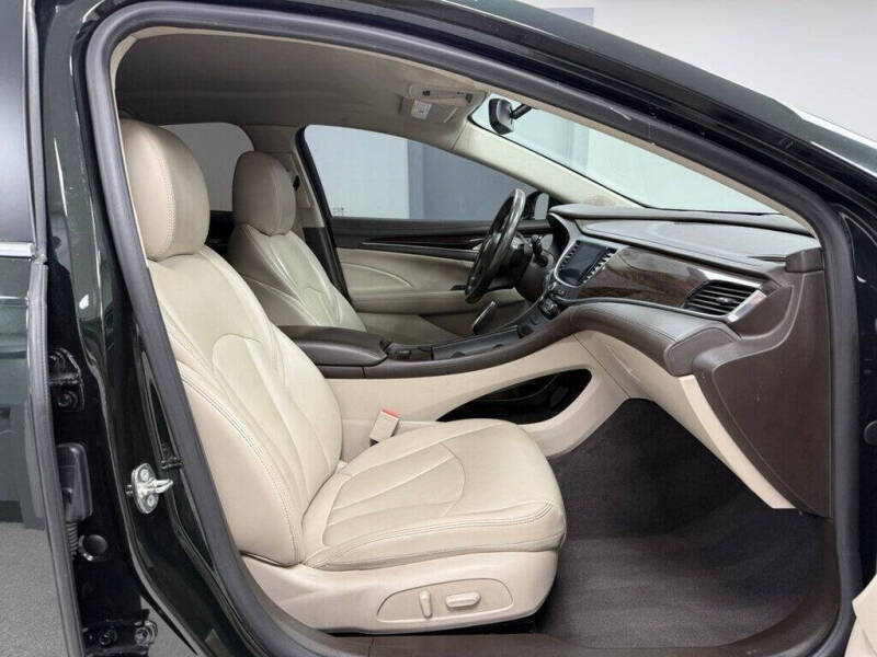 2017 Buick LaCrosse Preferred