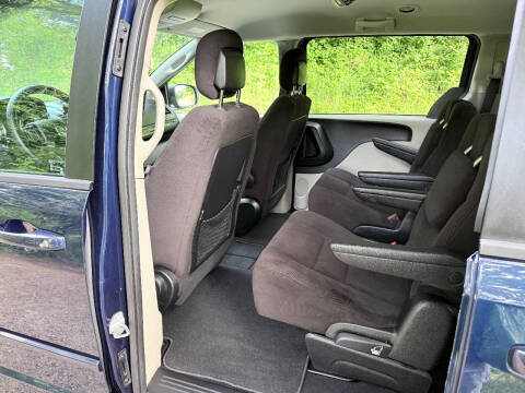 2014 Dodge Grand Caravan American Value Package