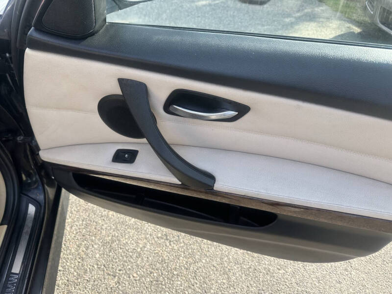 2011 BMW 3 Series 328i