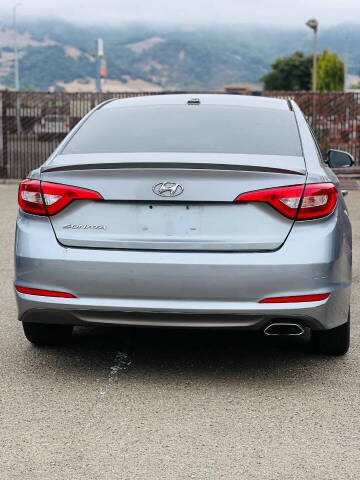 2015 Hyundai Sonata SE