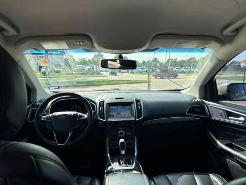 2017 Ford Edge Titanium