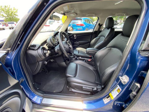 2016 MINI Hardtop 4 Door Cooper