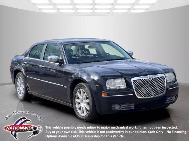 2010 Chrysler 300 for sale at Used Cars Toledo in Oregon, OH