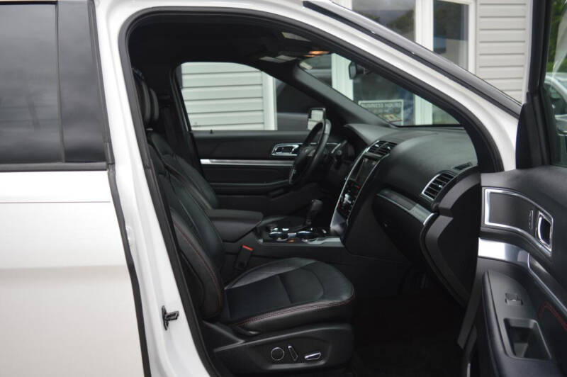 2018 Ford Explorer Sport