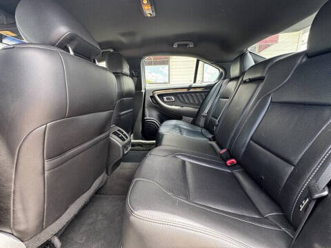 2016 Ford Taurus Limited