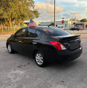 2014 Nissan Versa 1.6 SV