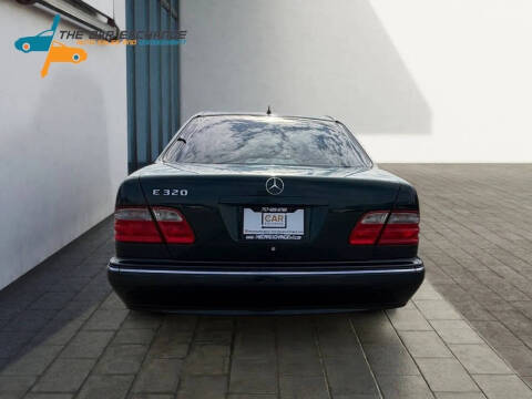 2002 Mercedes-Benz E-Class E 320