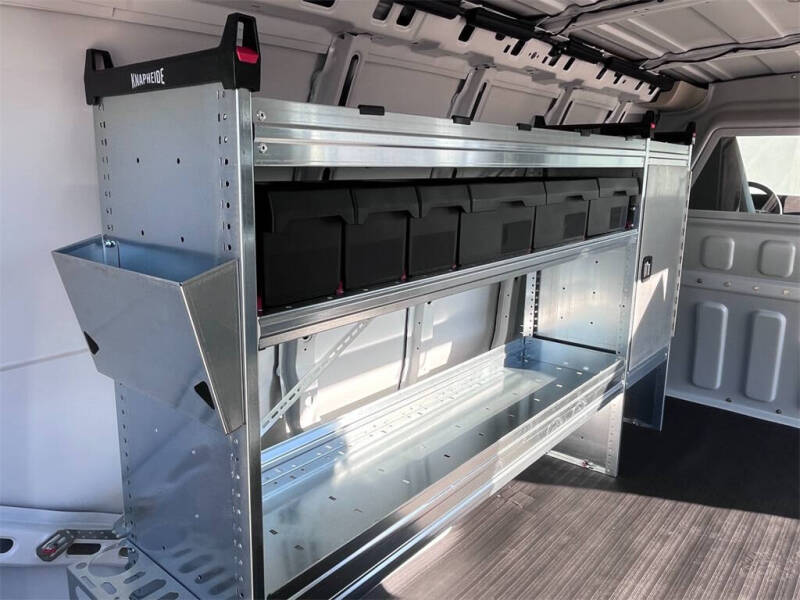 2025 Chevrolet Express 2500