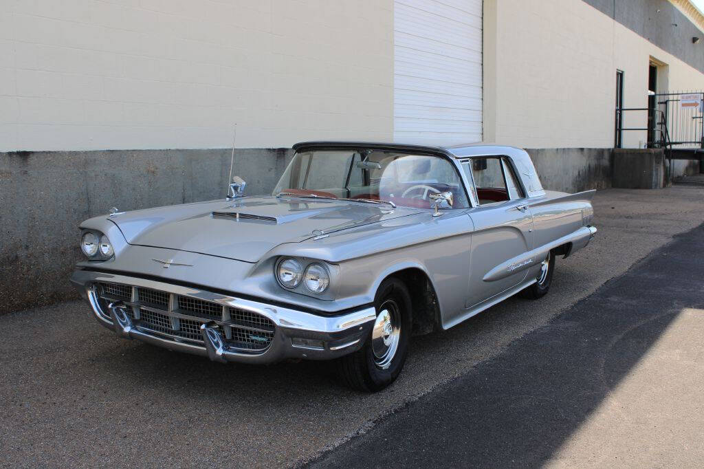 1960 Ford Thunderbird 1