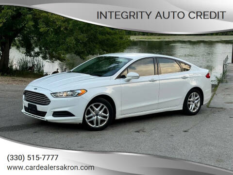 2016 Ford Fusion for sale at Integrity Auto Credit in Akron OH