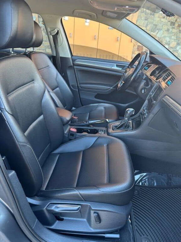 2017 Volkswagen Golf Alltrack