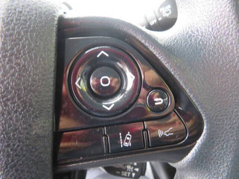 2022 Toyota Prius LE