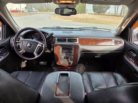 2008 GMC Yukon XL Denali