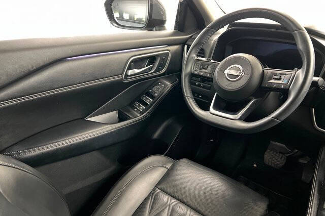 2024 Nissan Rogue Platinum