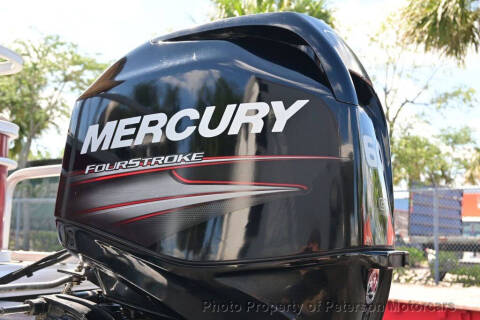 2019 Sun Tracker Fishin Barge 20 DLX