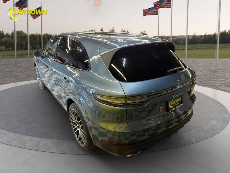 2019 Porsche Cayenne S