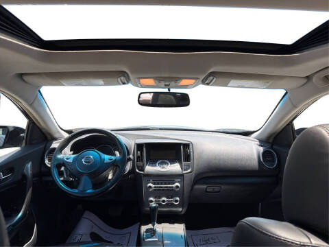 2012 Nissan Maxima
