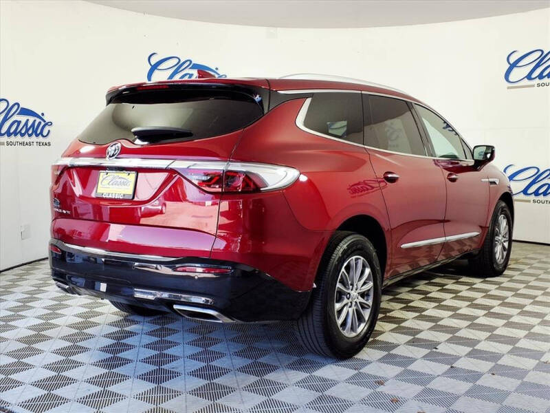 2024 Buick Enclave Premium