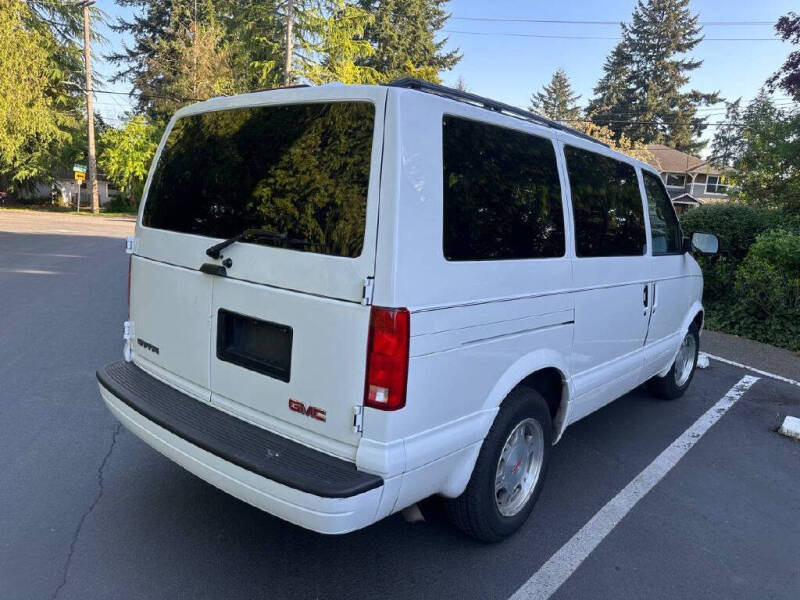 2004 GMC Safari