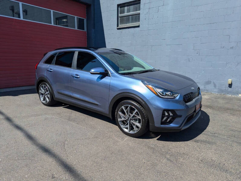 2021 Kia Niro for sale at Paramount Motors NW in Seattle WA