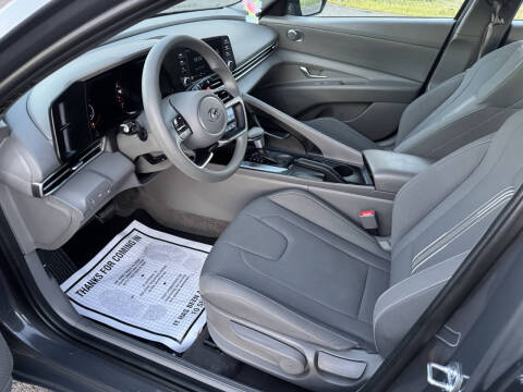 2023 Hyundai Elantra SEL