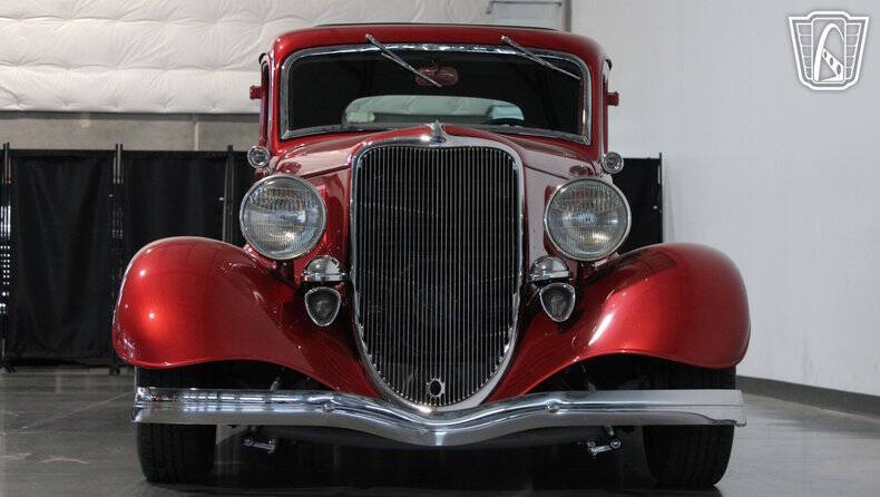 1933 Ford Tudor