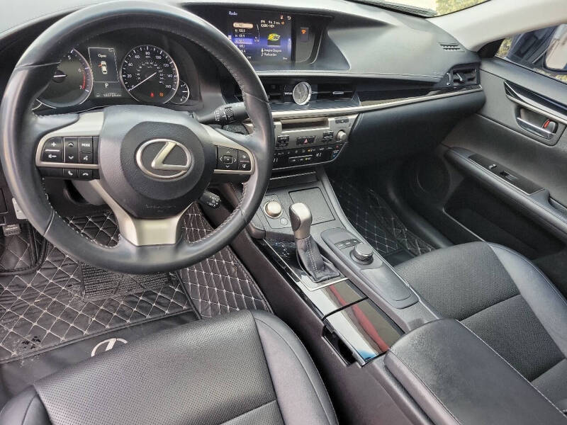 2016 Lexus ES 350