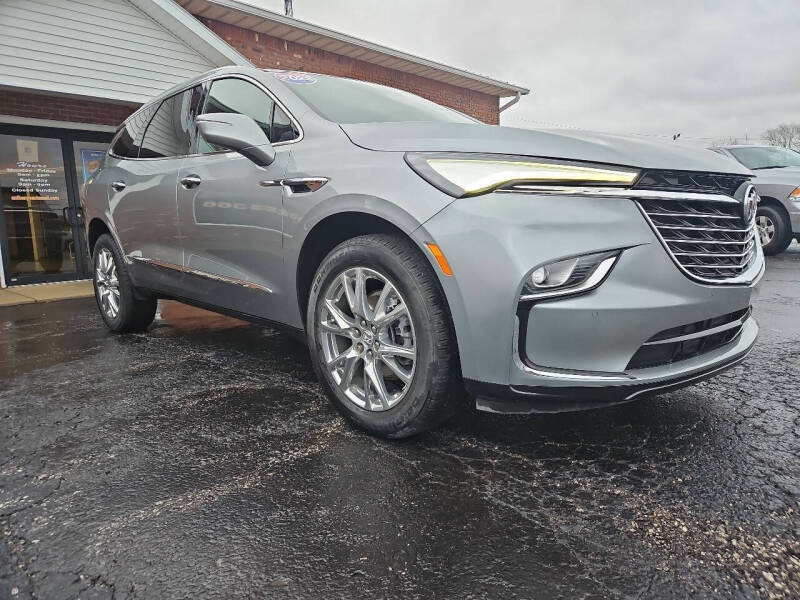 2023 Buick Enclave Essence