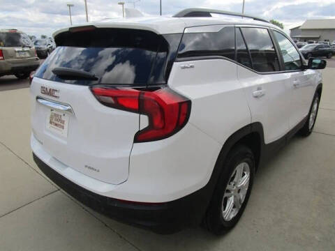 2021 GMC Terrain SLE