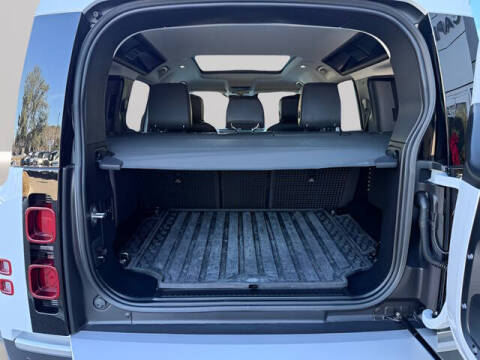 2023 Land Rover Defender