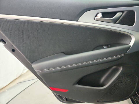 2020 Genesis G70