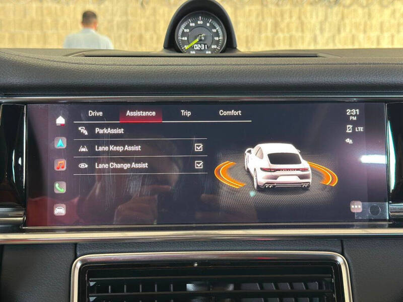 2022 Porsche Panamera