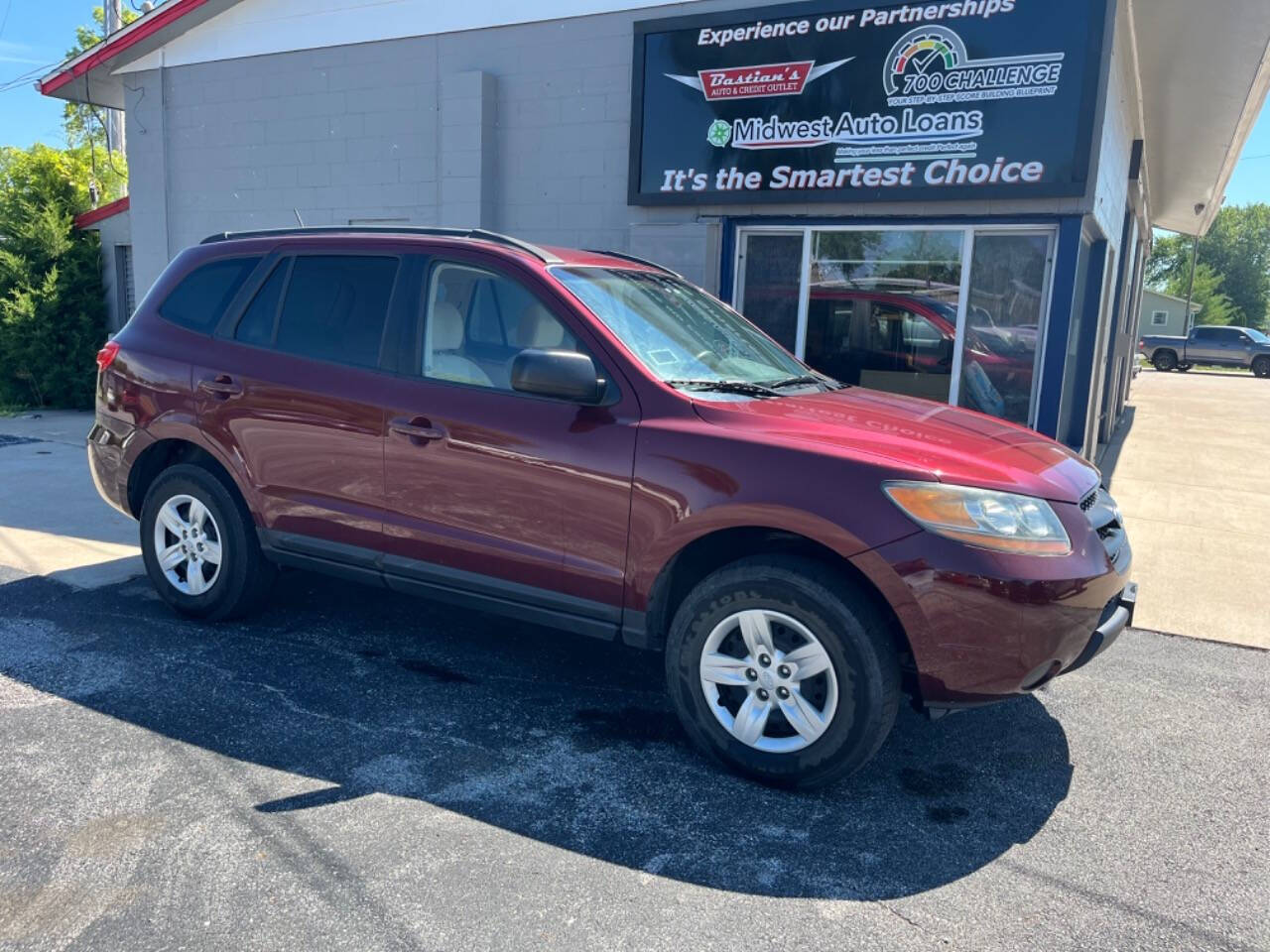 2009 Hyundai SANTA FE for sale at Bastian s Auto Outlet in Coal Valley, IL