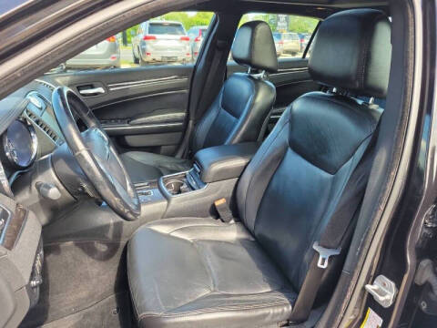 2011 Chrysler 300 Limited