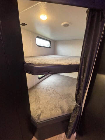 2021 Forest River Cherokee Grey Wolf